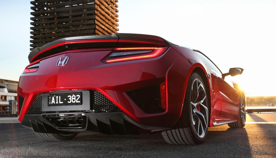  Honda NSX 2016 года  (AU) (фото 18 из 30)
